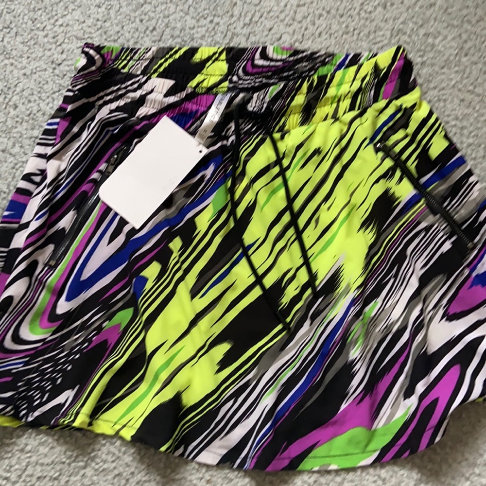 NWT Fabletics skirt for sport or casual wear
